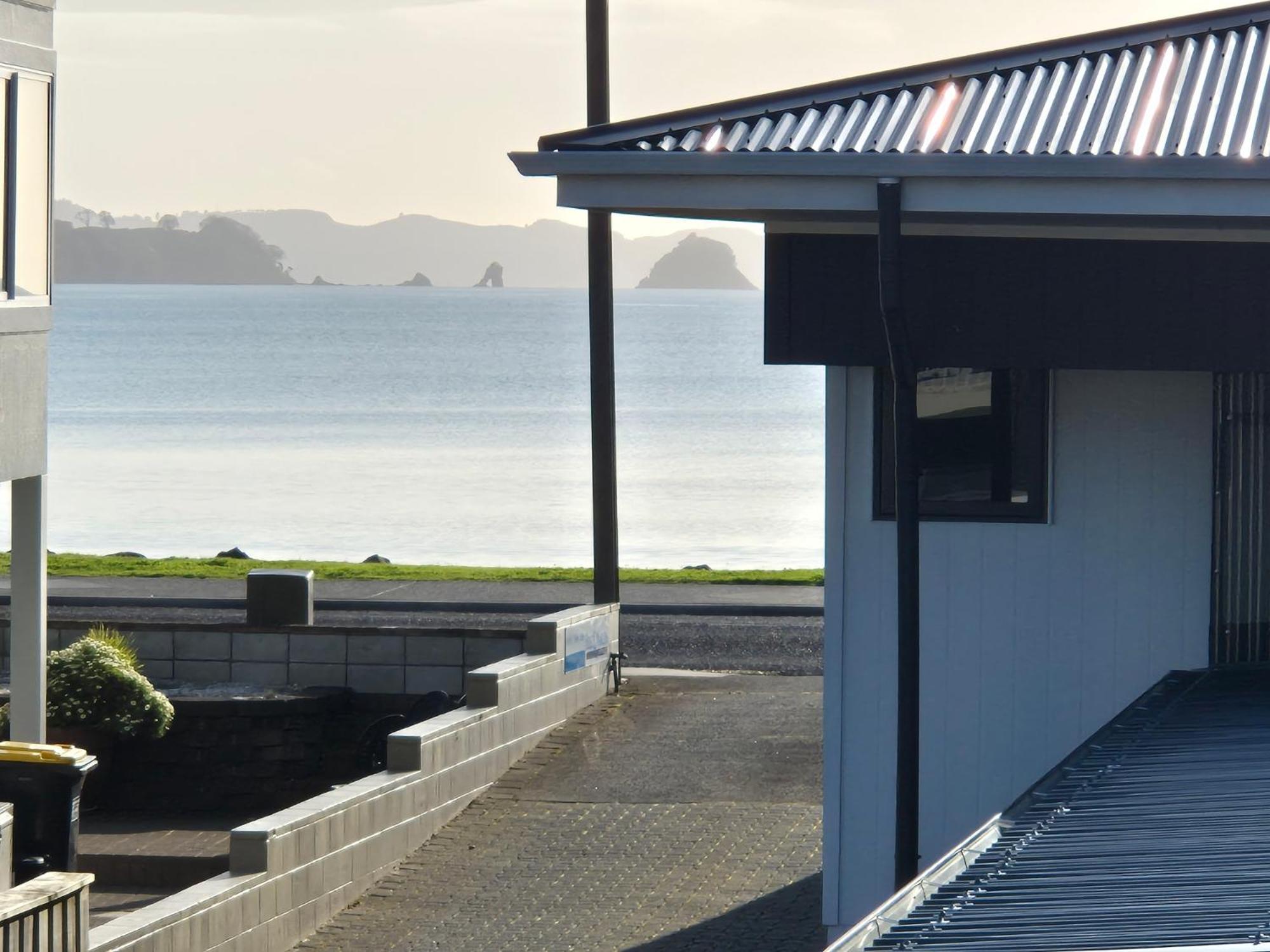 Blue Marlin Apartments Whitianga Exterior foto